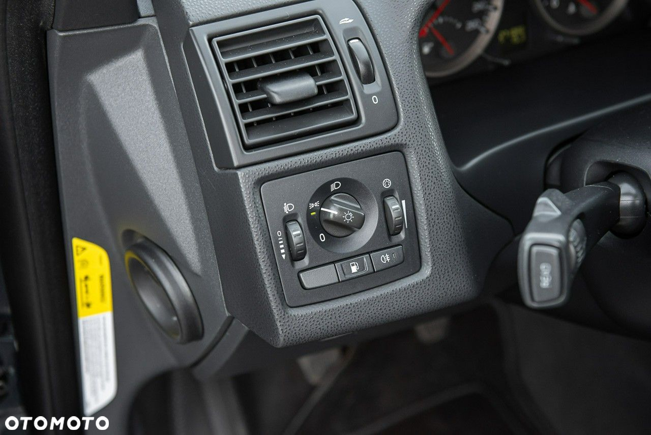 Volvo V50 - 22