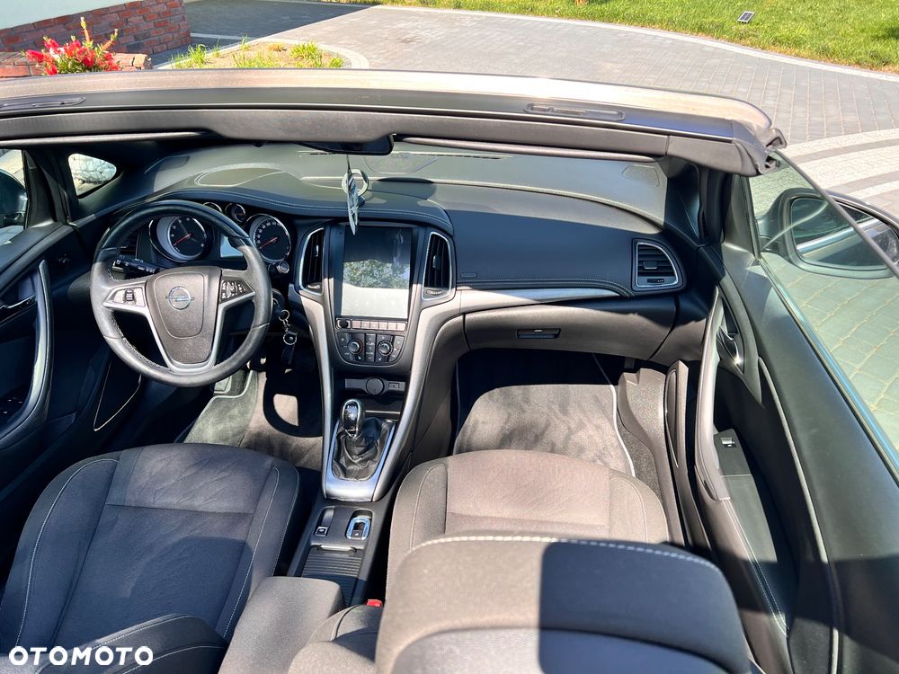 Opel Cascada - 13