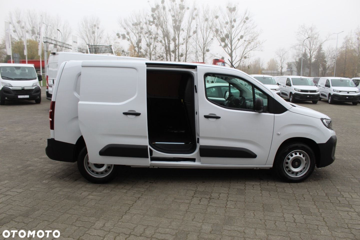 Opel Combo Cargo XL 1.5d 102km - 9