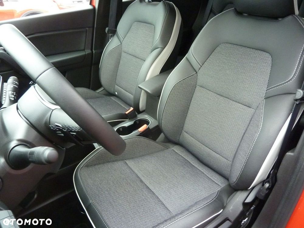 Renault Captur - 10