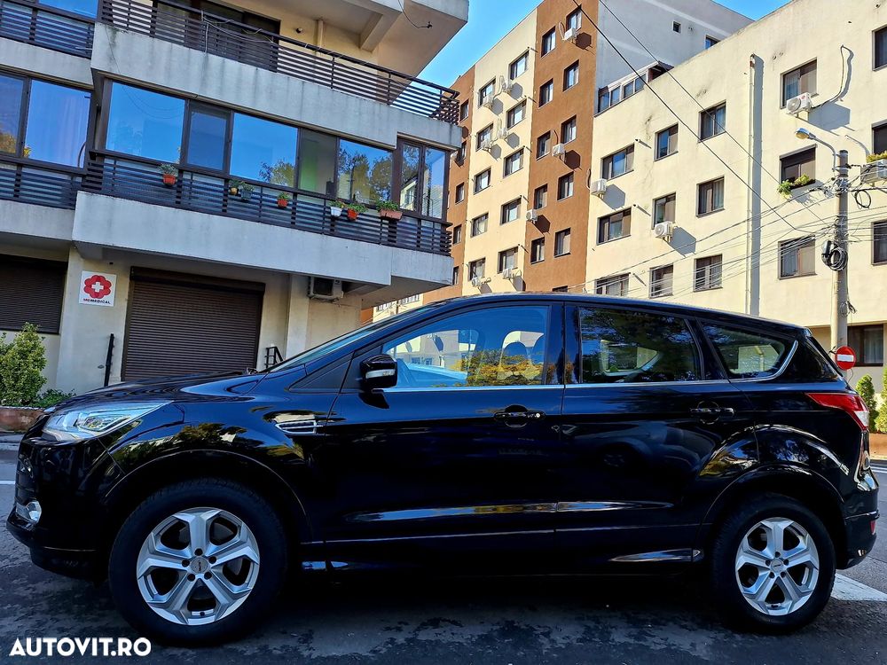 Ford Kuga 2.0 TDCi 4x4 Aut. Individual - 2