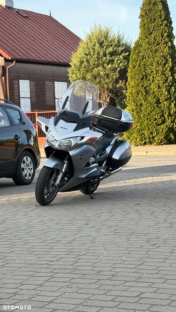 Honda ST - 21