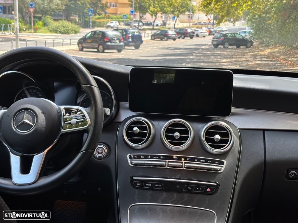 Mercedes-Benz C 300 BlueTEC Hybrid - 17