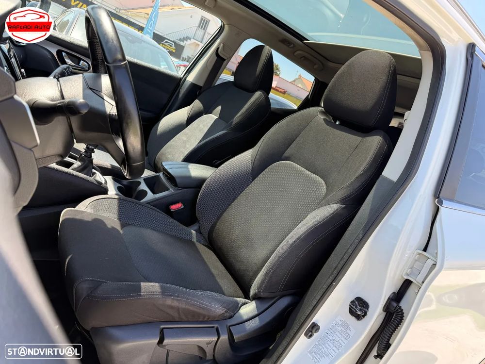 Nissan Qashqai 1.5 dCi N-Connecta J18+Led - 12