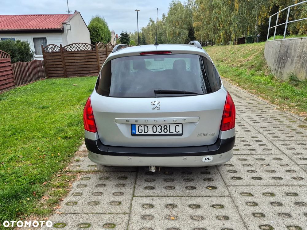 Peugeot 308 2009 photo 5
