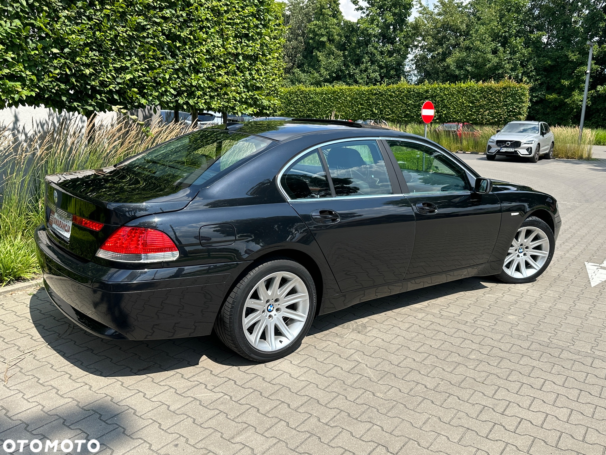 BMW Seria 7 745i - 18