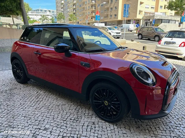 MINI 3 Portas Cooper SE Premium Extra Yours - 32