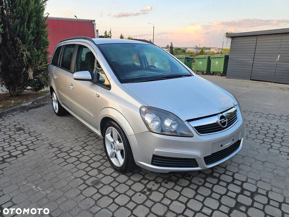Opel Zafira 1.8 Navi - 1