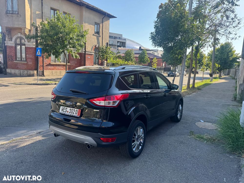 Ford Kuga 1.6 EcoBoost Start Stop 2WD Titanium - 4