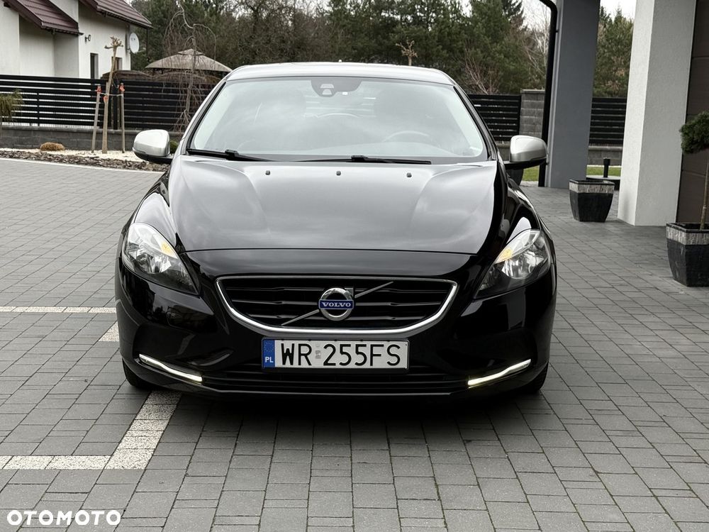 Volvo V40 D2 Drive-E Momentum - 12