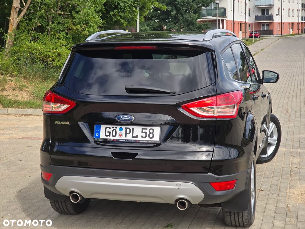 Ford Kuga 2.0 TDCi 4x4 Titanium - 37
