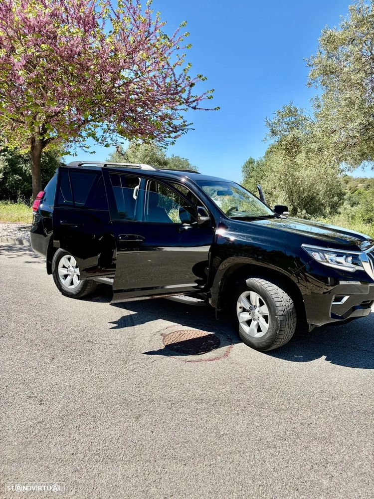 Toyota Land Cruiser 2.8 D-4D CA - 20