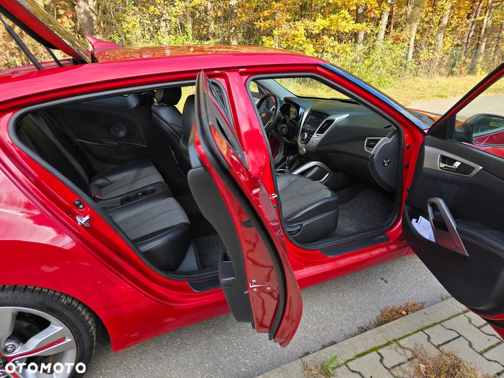 Hyundai Veloster 1.6 GDI Premium - 22
