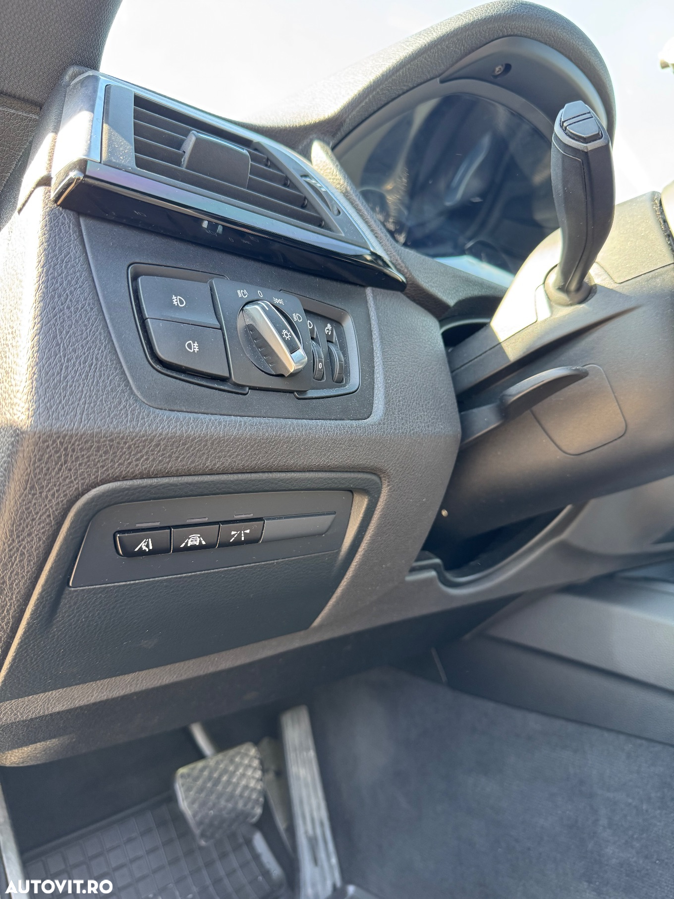 BMW Seria 3 320d xDrive AT M Sport - 11
