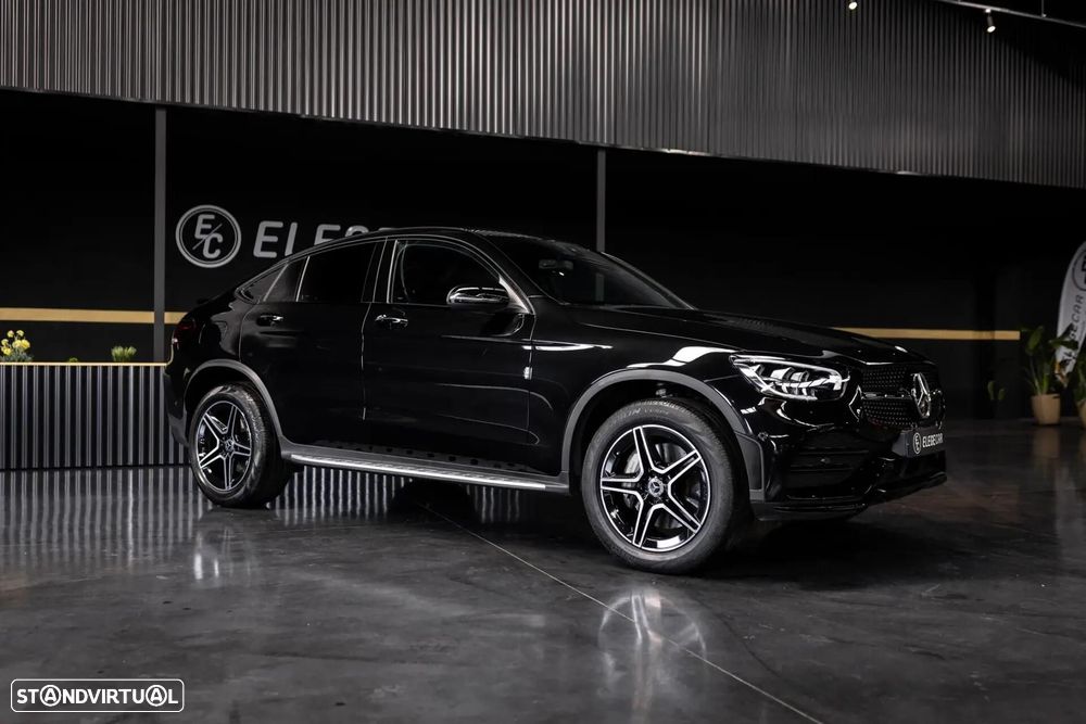 Mercedes-Benz GLC 300 e Coupe 4Matic 9G-TRONIC AMG Line - 3