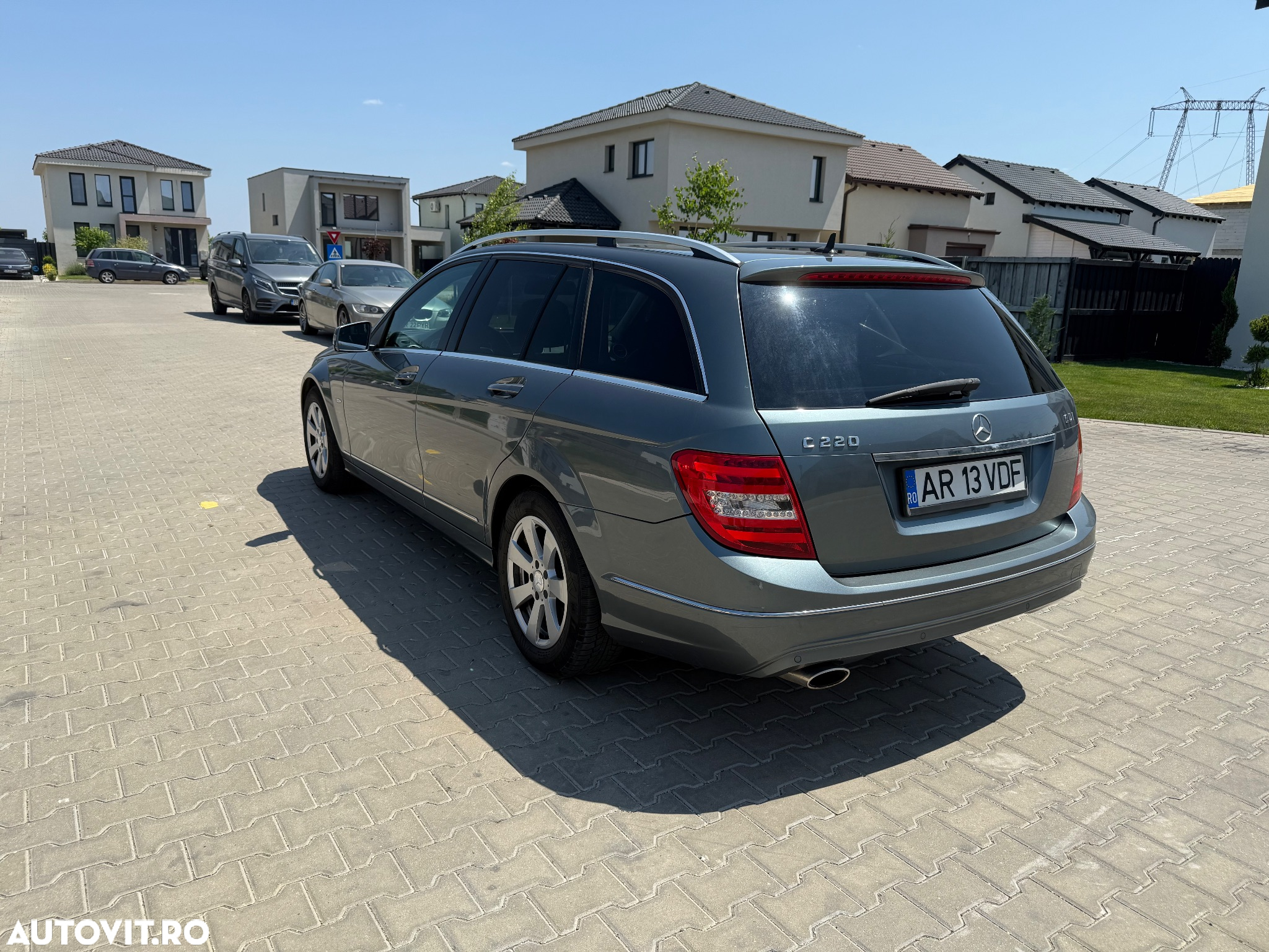 Mercedes-Benz C 220 (BlueTEC) d T 7G-TRONIC Avantgarde - 3