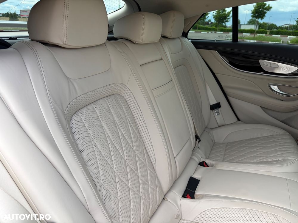 Mercedes-Benz AMG GT 4-door Coupe 63 S 4Matic+ - 11