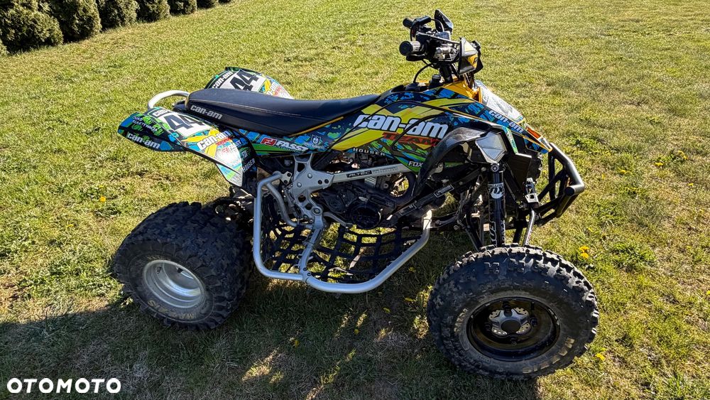 Can-Am DS - 10