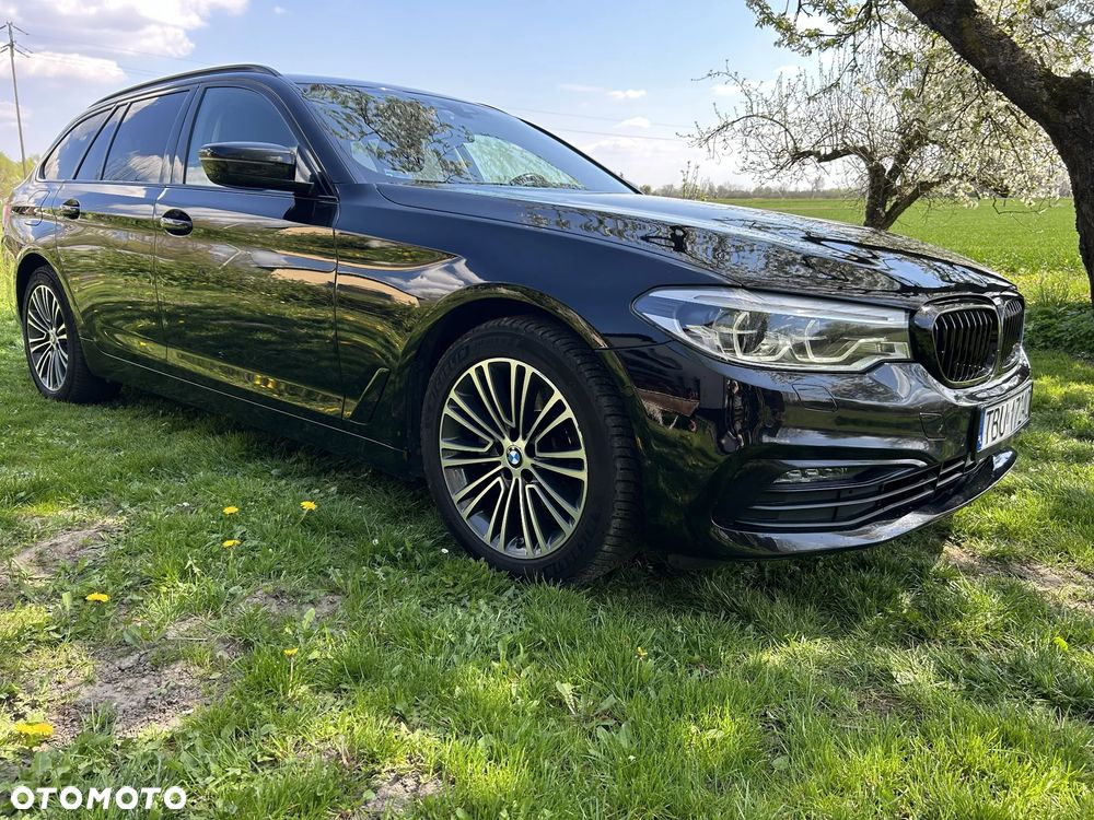 BMW Seria 5 520d xDrive Sport Line - 4