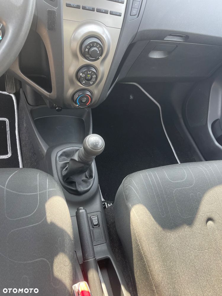 Toyota Yaris 1.0 VVT-i Style - 15