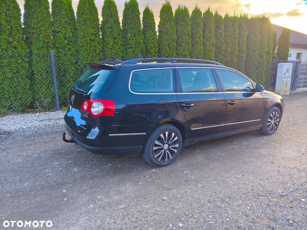 Volkswagen Passat - 2