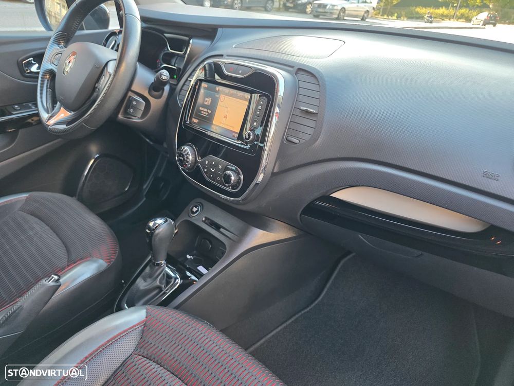 Renault Captur TCe 120 EDC Helly Hansen - 28