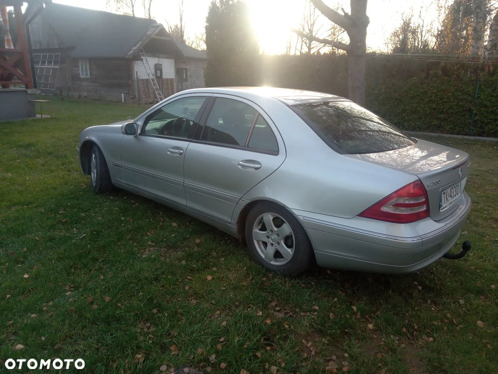 Mercedes-Benz Klasa C - 3