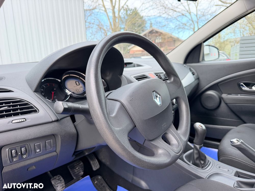 Renault Fluence - 23