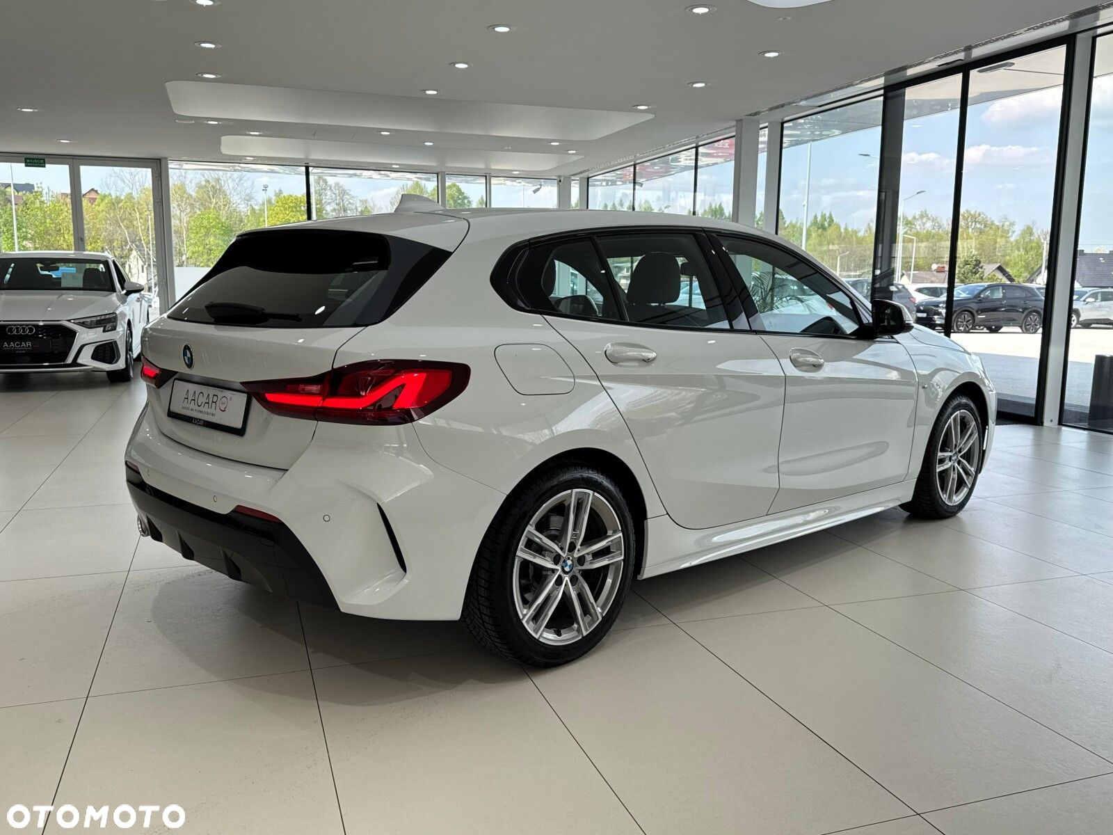 BMW Seria 1 118i M Sport - 5