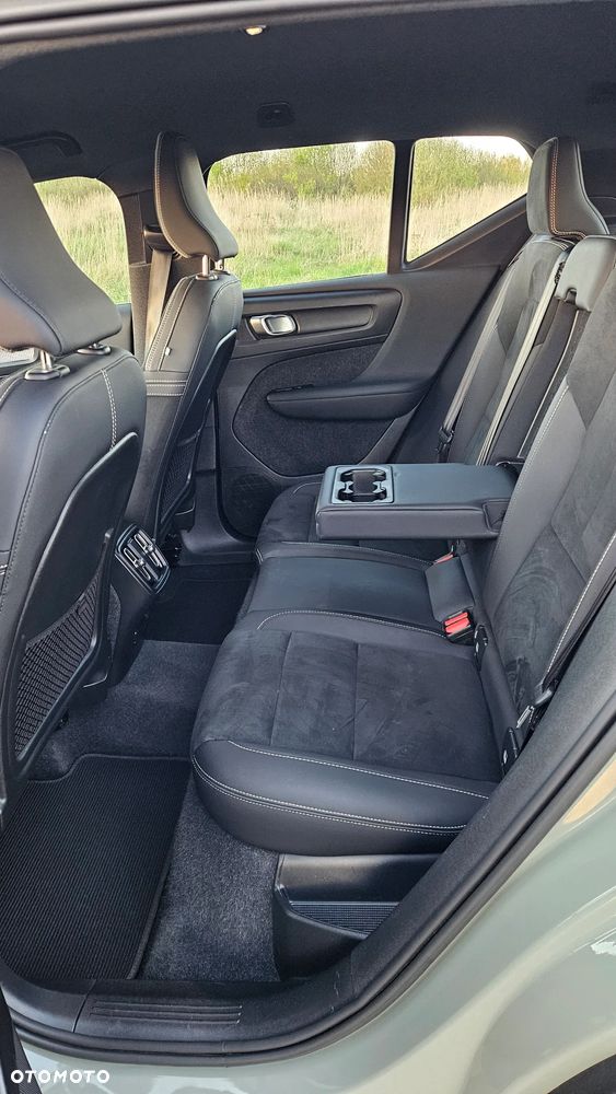 Volvo XC 40 B3 Plus Bright - 15