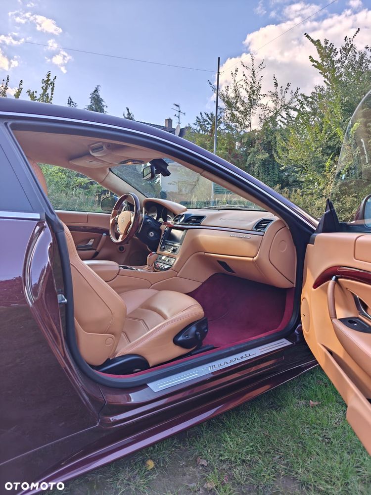 Maserati GranTurismo - 21