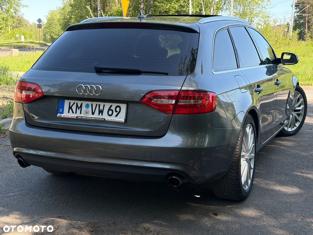 Audi A4 Avant 3.0 TFSI quattro S tronic S line Sportpaket - 24