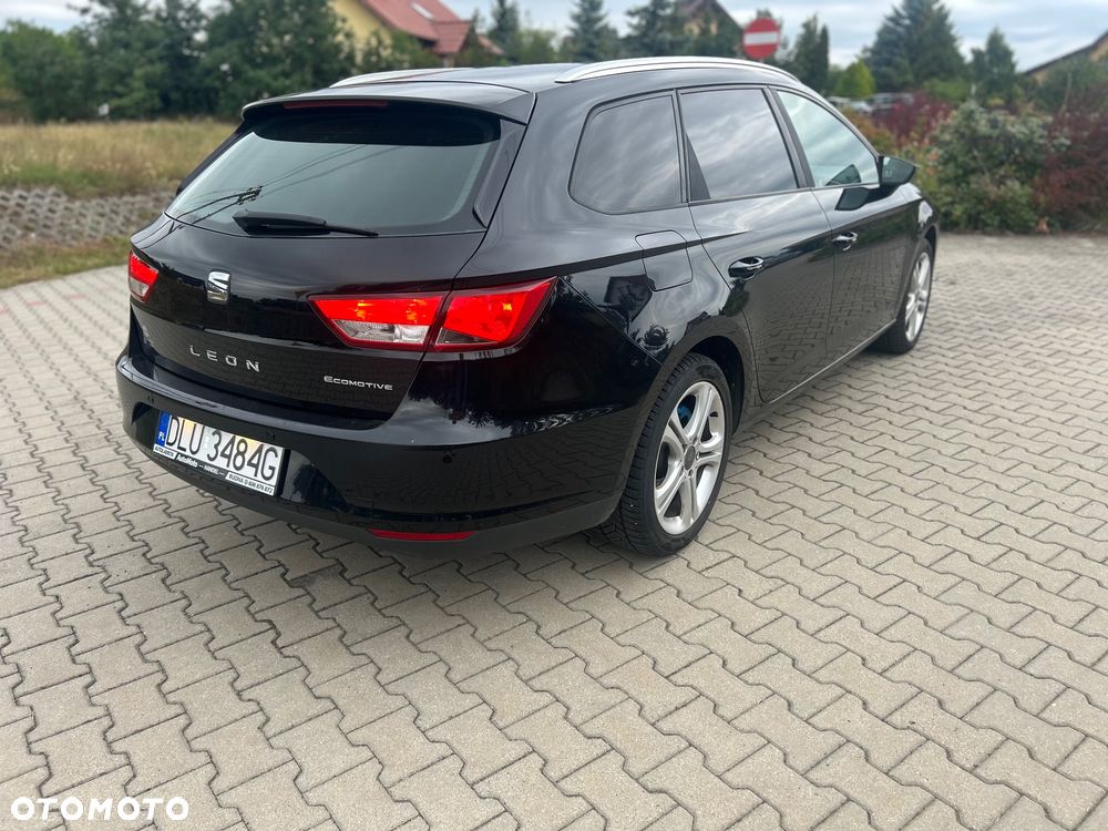 Seat Leon 2.0 TDI DPF Ecomotive DSG Style - 3