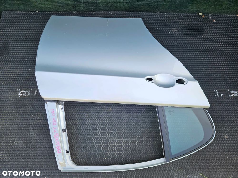Drzwi Tyl Tylne Lewe Prawe Poszycie Szyba Srebrne 354 Titansilber BMW 3 E90 sedan Oryginal Lakier 2009r - 35