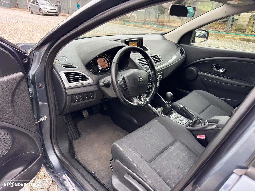 Renault Mégane Sport Tourer 1.5 dCi Limited - 4