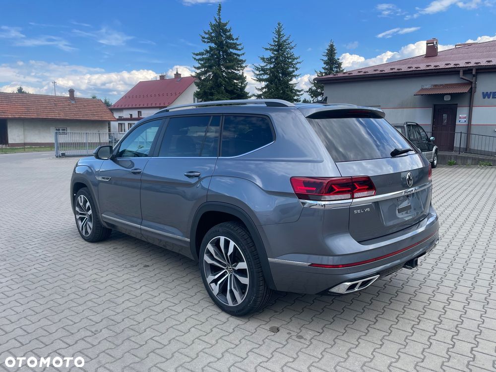 Volkswagen Atlas - 4