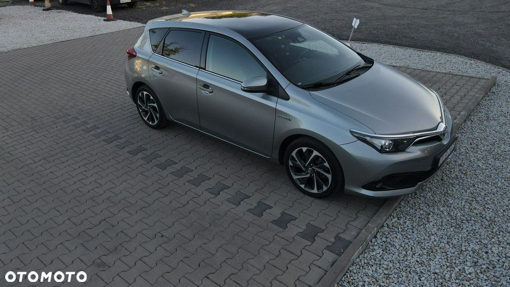 Toyota Auris - 10