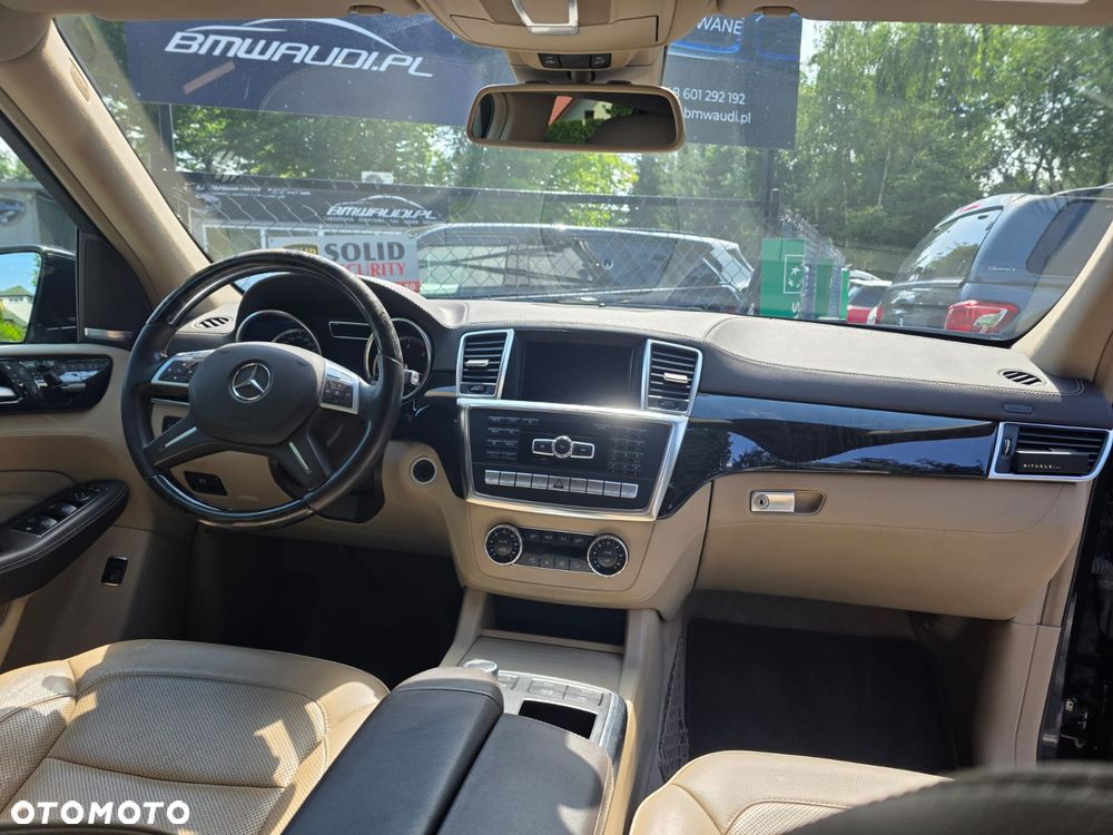 Mercedes-Benz ML 350 BlueTEC 4-Matic - 14