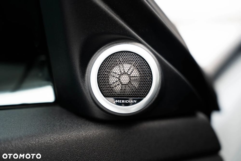 Land Rover Range Rover Evoque 2.0 P300 mHEV R-Dynamic SE - 18