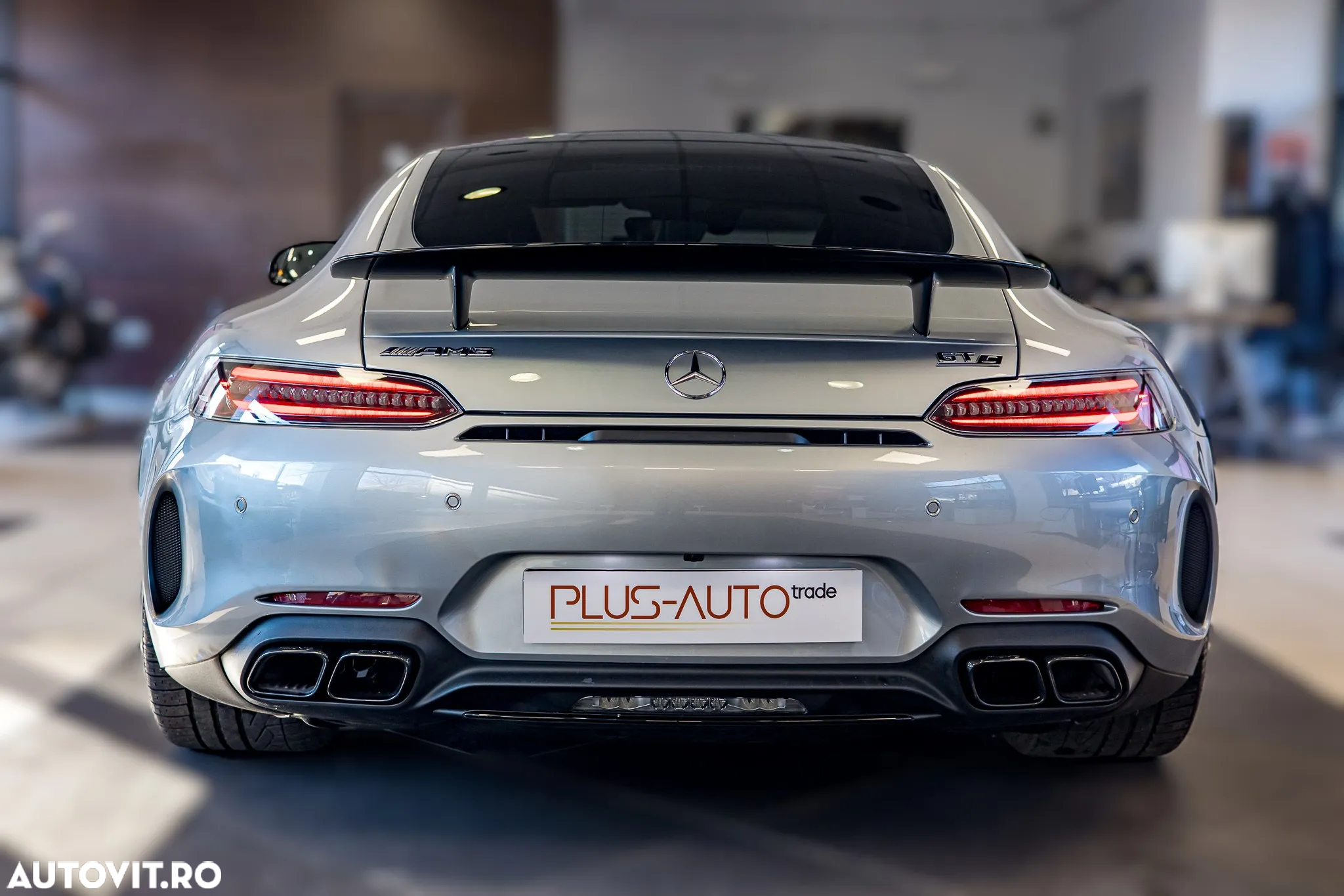 Mercedes-Benz AMG GT - 12