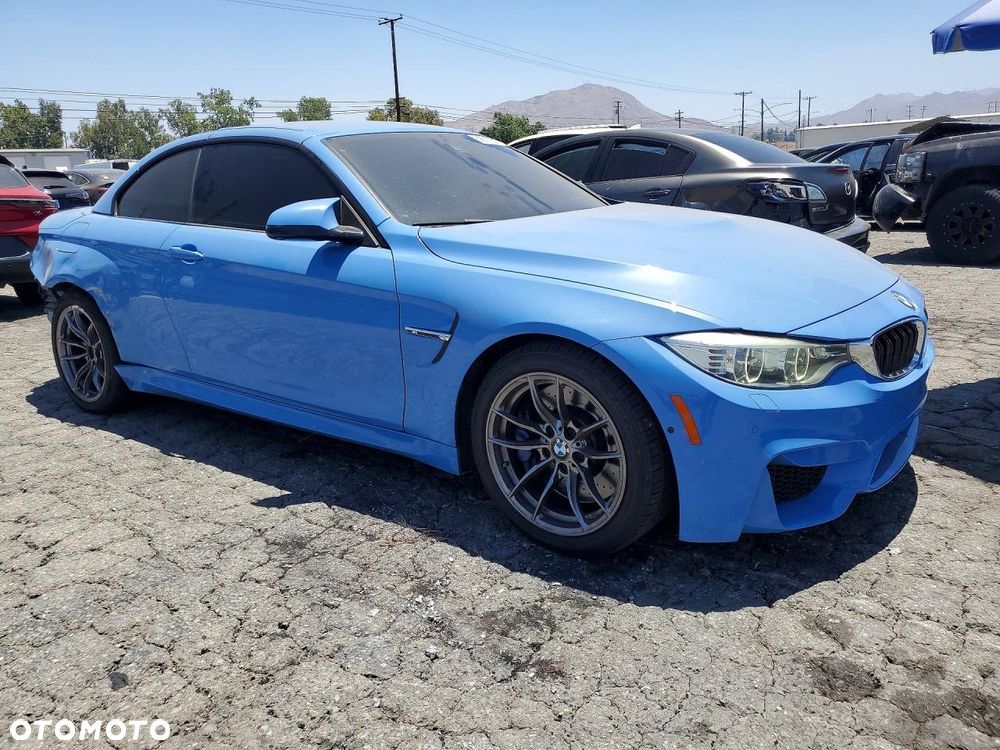 BMW M4 - 2