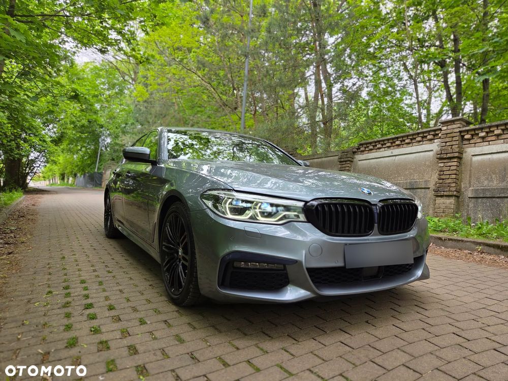 BMW Seria 5 530i xDrive M Sport sport - 11