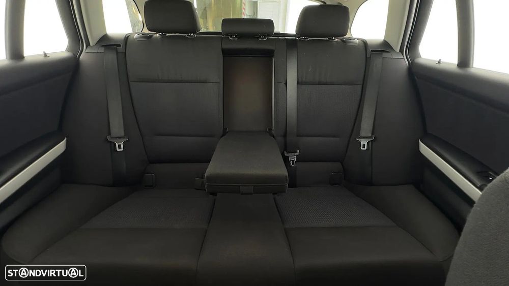 BMW 318 d Navigation - 48