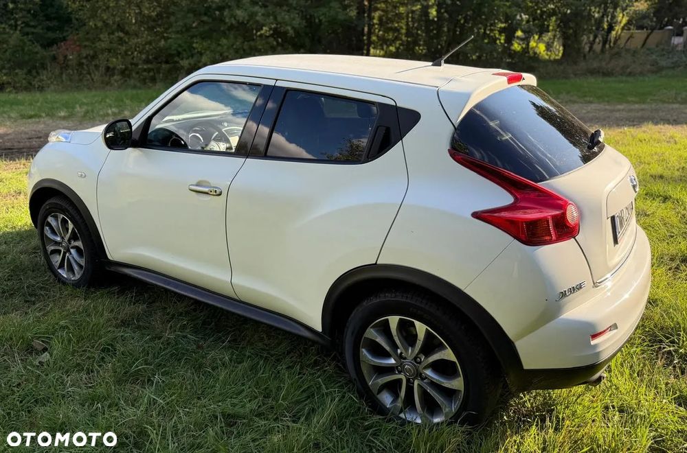 Nissan Juke 1.6 T Shiro 4x4 - 5