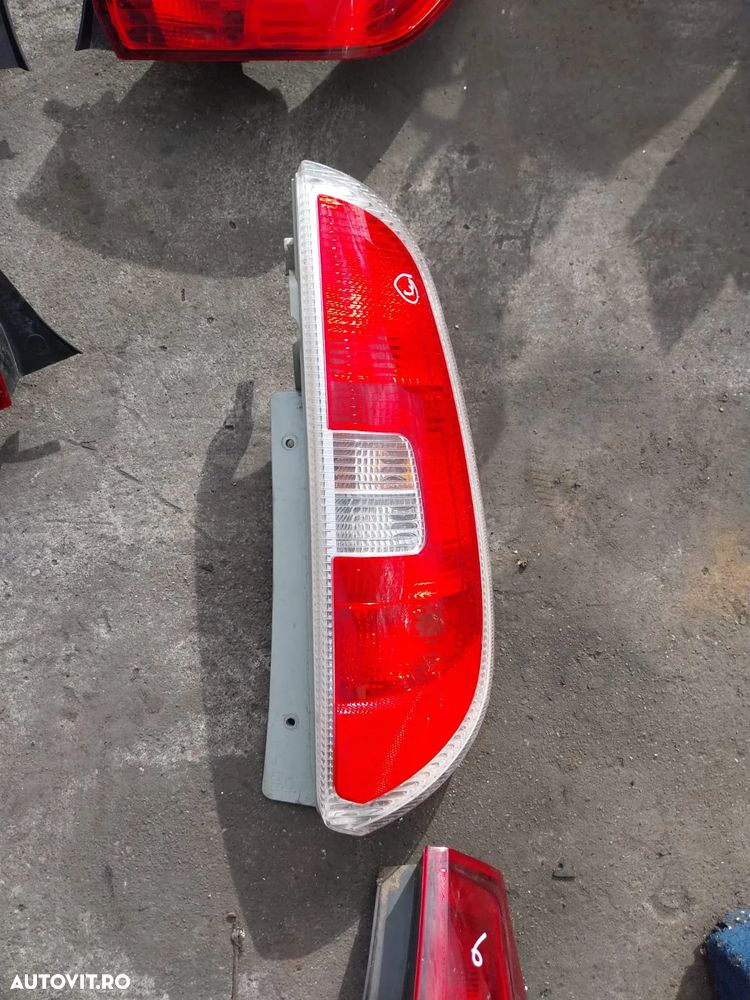 VAND STOP DREAPTA SKODA ROOMSTER 2006-2015 - 1