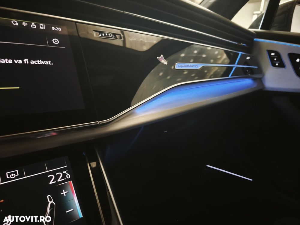 Audi Q7 - 11