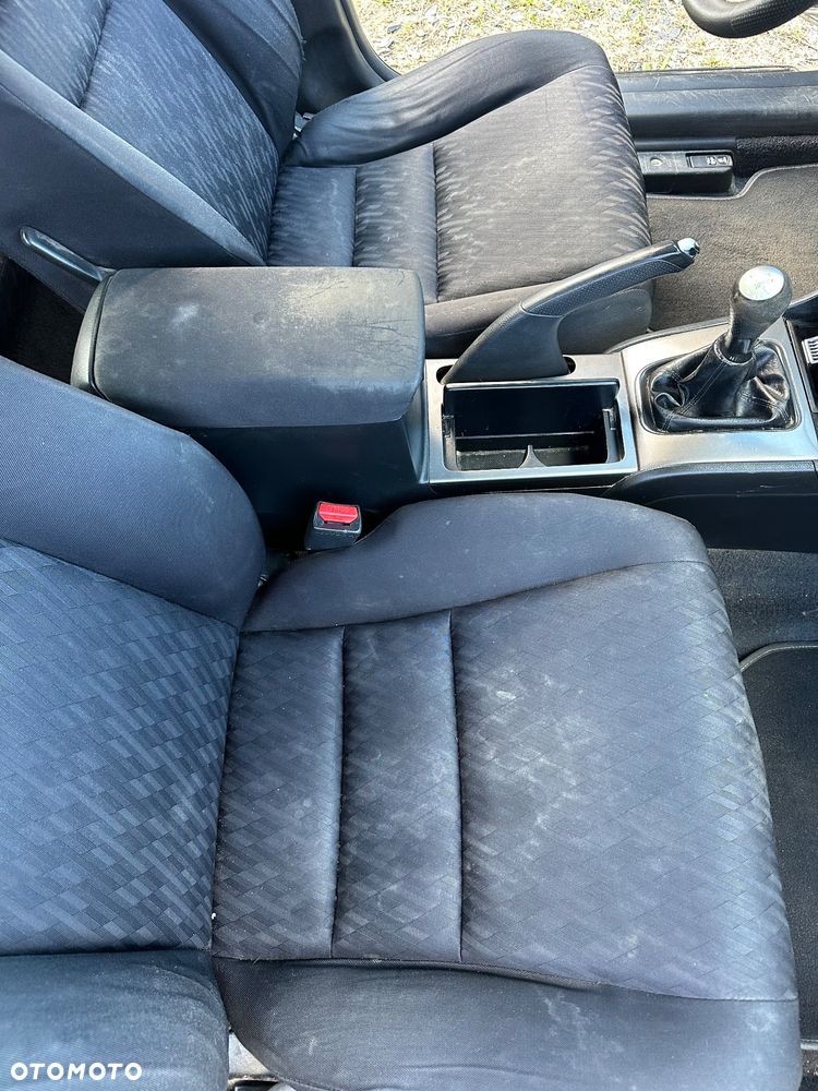 Honda Accord 2.0 Comfort - 12