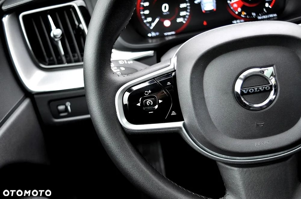 Volvo XC 60 T5 AWD Inscription - 35