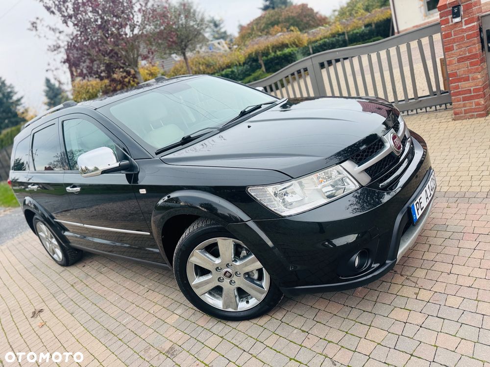 Fiat Freemont 2.0 Multijet Black Code AWD - 26