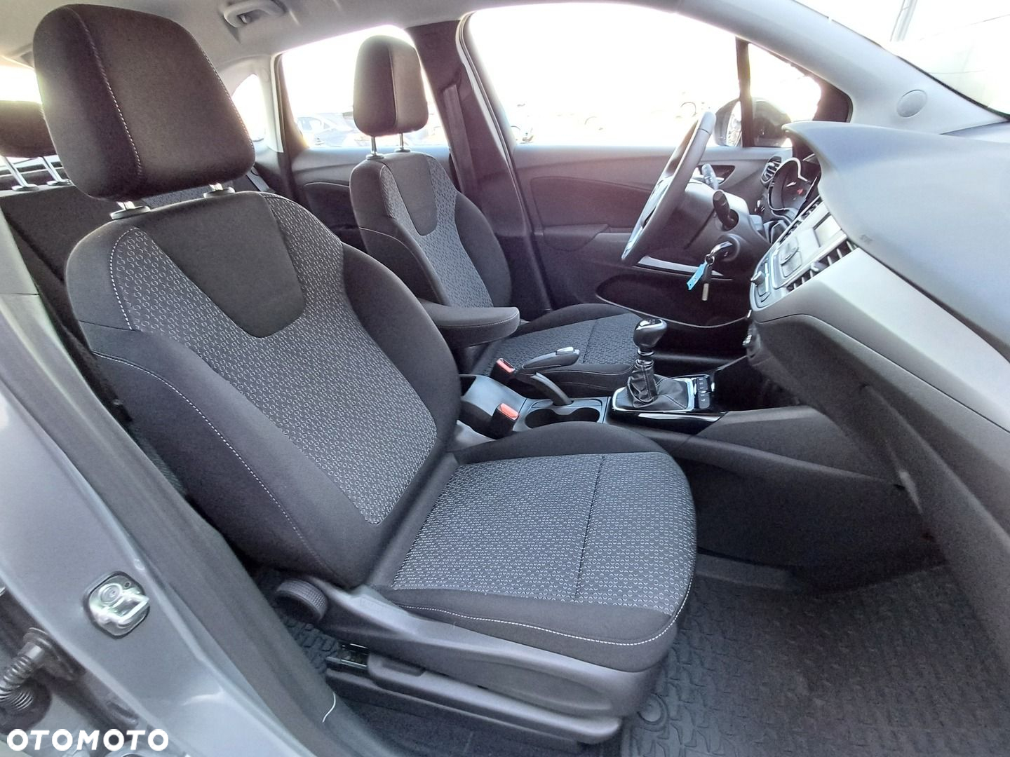 Opel Crossland 1.2 T - 15